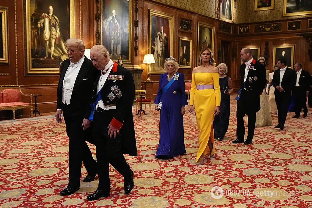 Меланія Трамп і королева Камілла вийшли у світ у кольорах українського прапору: образ обирали місяцями. Фото