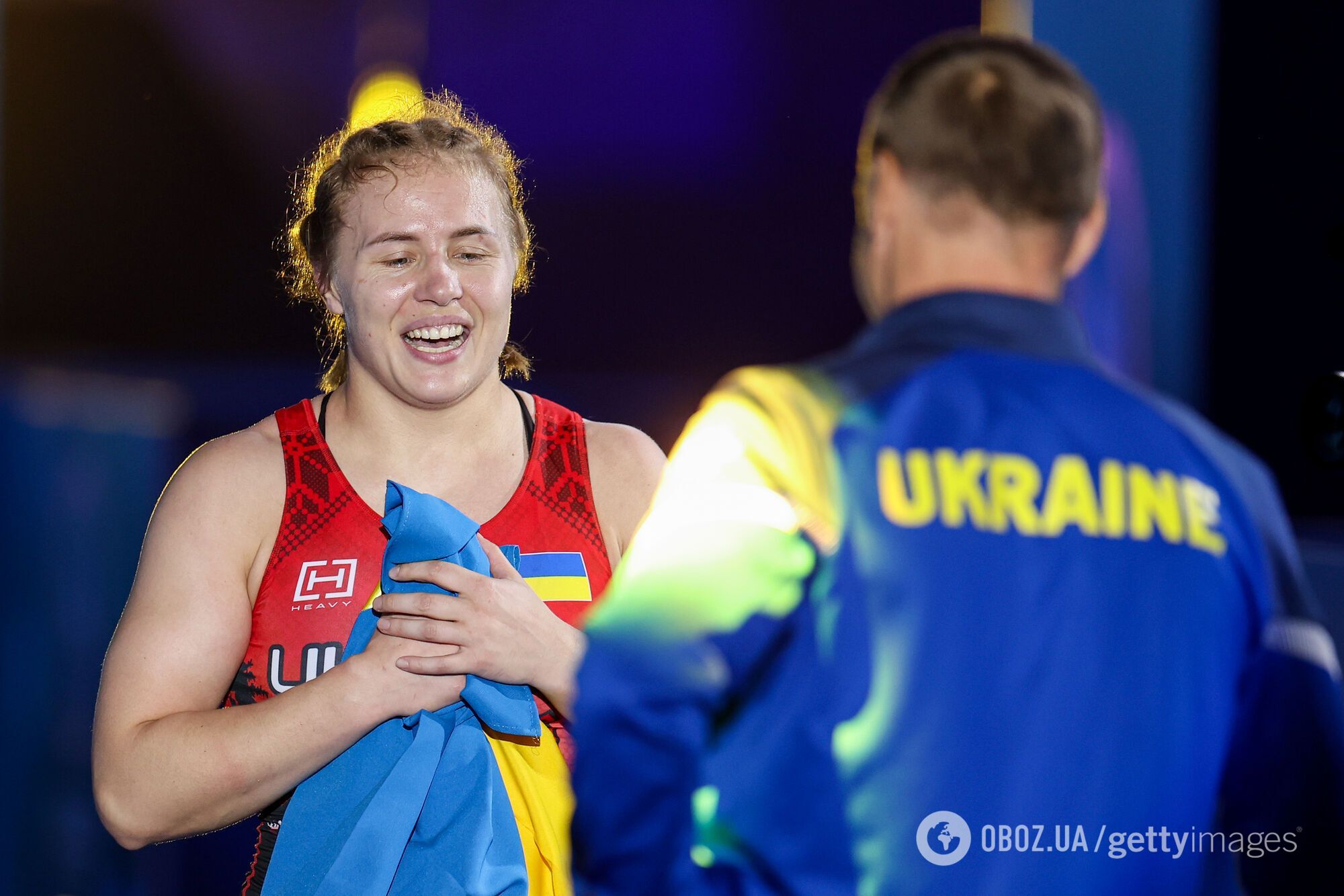 Гимн Украины и овации стадиона. Украинка впервые за 7 лет выиграла чемпионат мира по борьбе. Видео