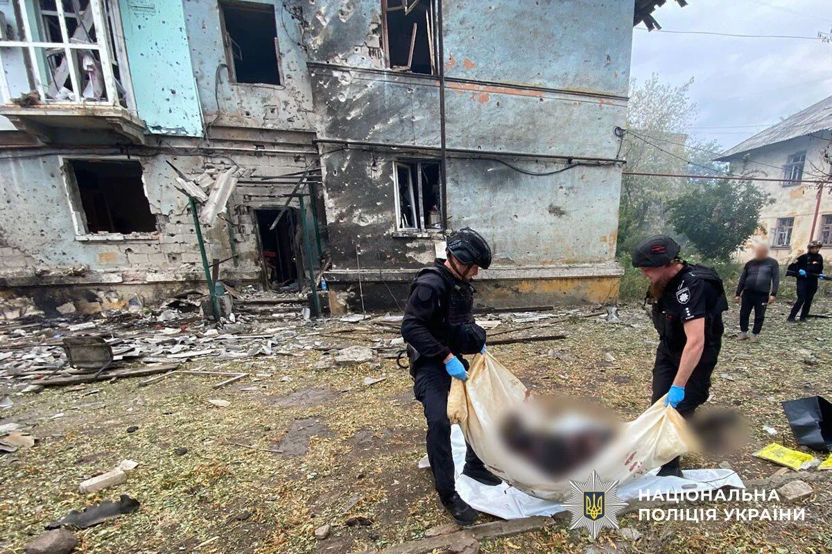 Окупанти скинули авіабомбу на житловий сектор Костянтинівки: загинуло п’ять людей. Фото