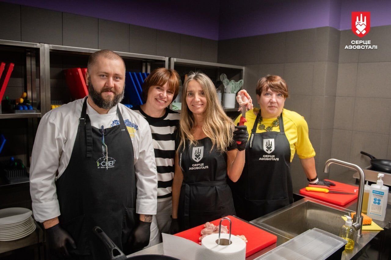 "Сердце Азовстали" запустило гастроклубы для защитников Мариуполя и их семей