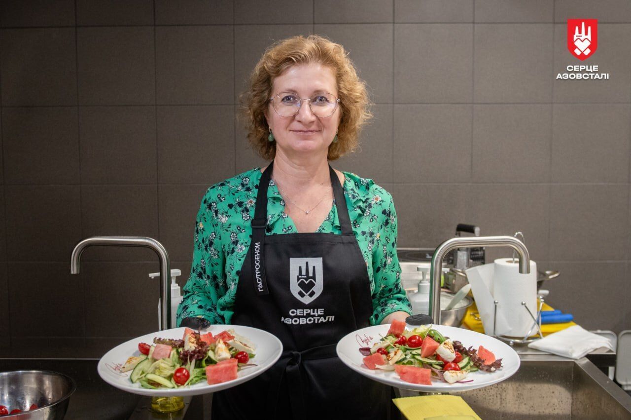 "Сердце Азовстали" запустило гастроклубы для защитников Мариуполя и их семей