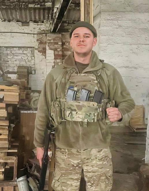 Герой вернулся на щите: стало известно о гибели военного с Киевщины Артема Антоненко. Фото