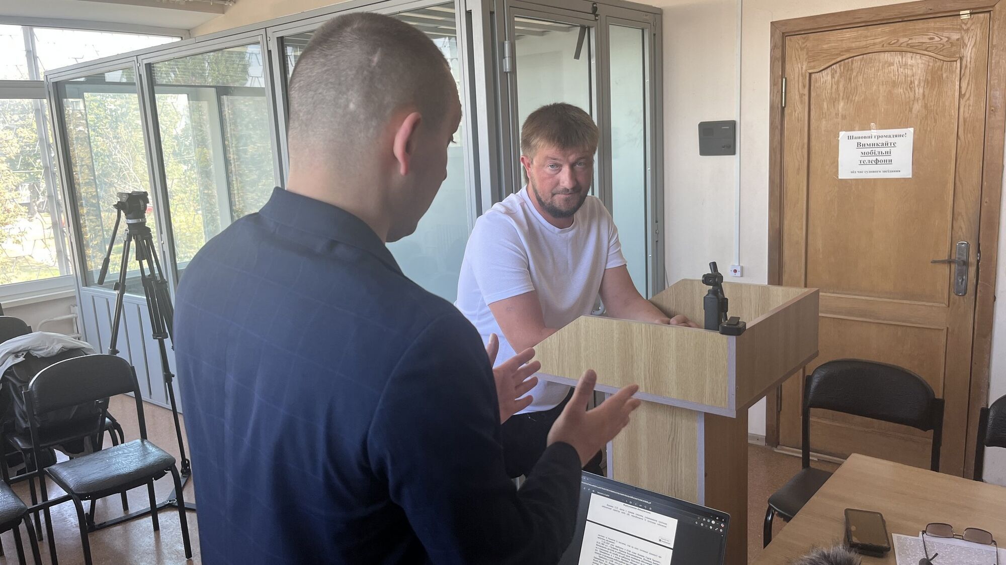 "Раздражал своим поведением – и все": экс-работник ТЦК, который ударил учителя в Харькове, попытался объяснить свои действия на суде. Видео