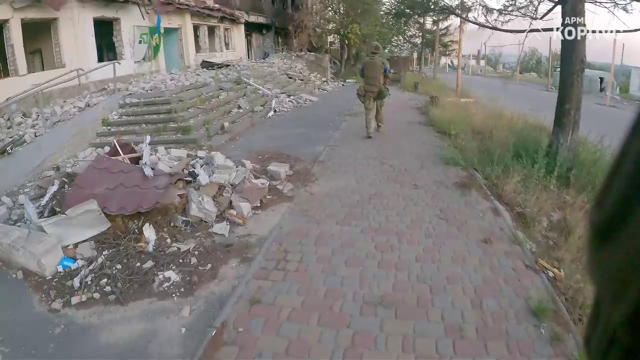 Ситуация напряженная: украинские воины показали видео из центра Купянска и рассказали о попытках врага прорваться