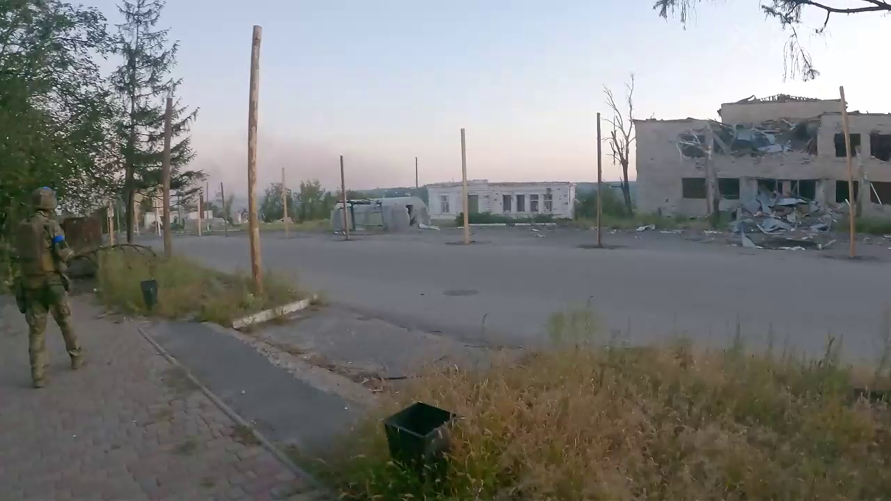 Ситуация напряженная: украинские воины показали видео из центра Купянска и рассказали о попытках врага прорваться