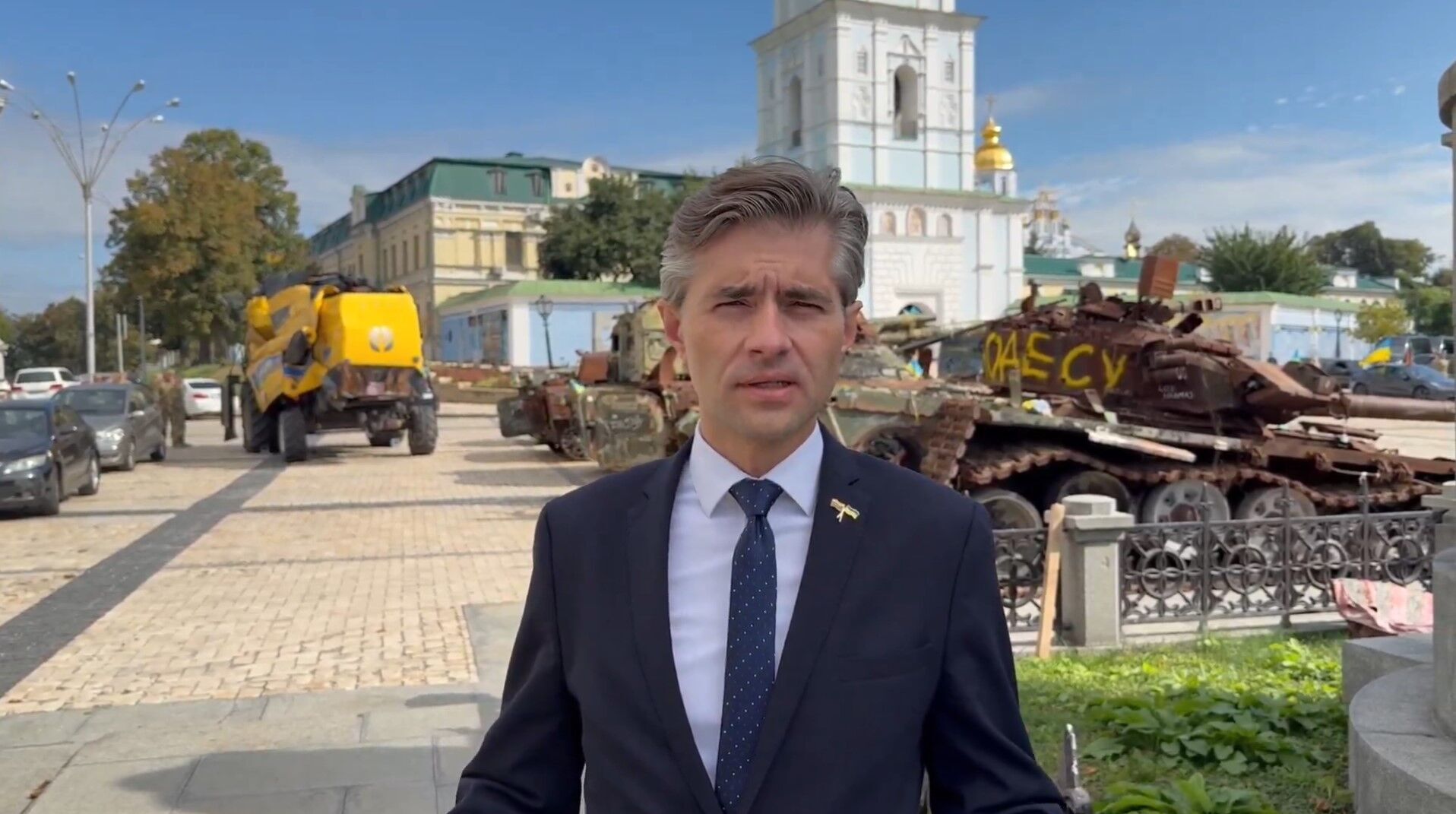 "Киев стоит": глава МИД Литвы прибыл с визитом в Украину и отметил мужество украинцев в борьбе с агрессором. Видео