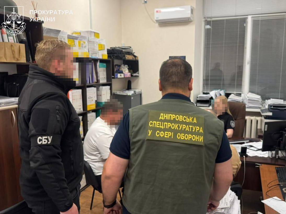 Дезертирство "под ключ": в Днепре экс-командира разоблачили на "схеме" по организации побегов военнослужащих. Фото