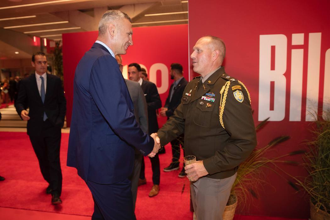 Кличко обсудили с немецкими политиками решительные шаги Европы для остановки войны в Украине