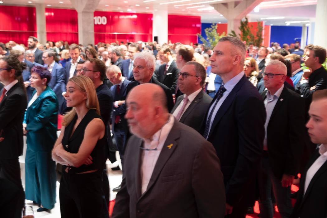 Кличко обсудили с немецкими политиками решительные шаги Европы для остановки войны в Украине