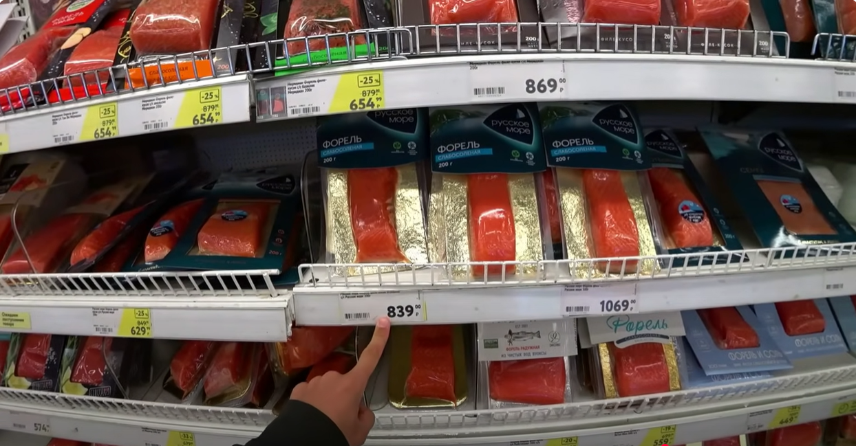 У Росії серйозно зросла в ціні їжа: причиною стало подорожчання бензину через атаку українських дронів по НПЗ