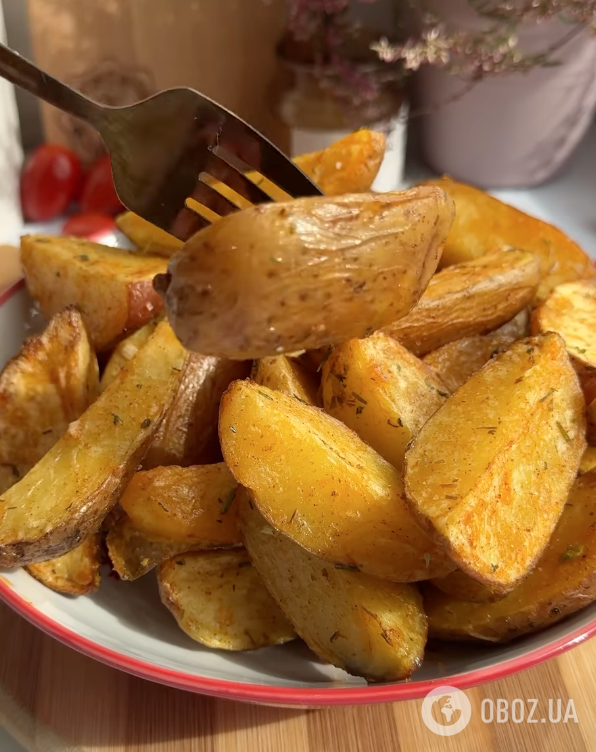 Як приготувати хрустку картоплю по-селянськи: ділимося головним секретом