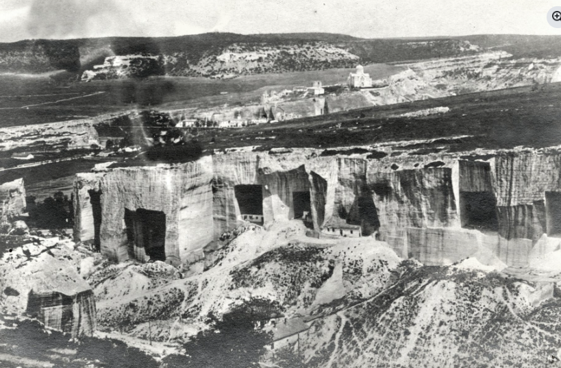 У мережі показали кримський Інкерман за часів Першої світової: історичні фото