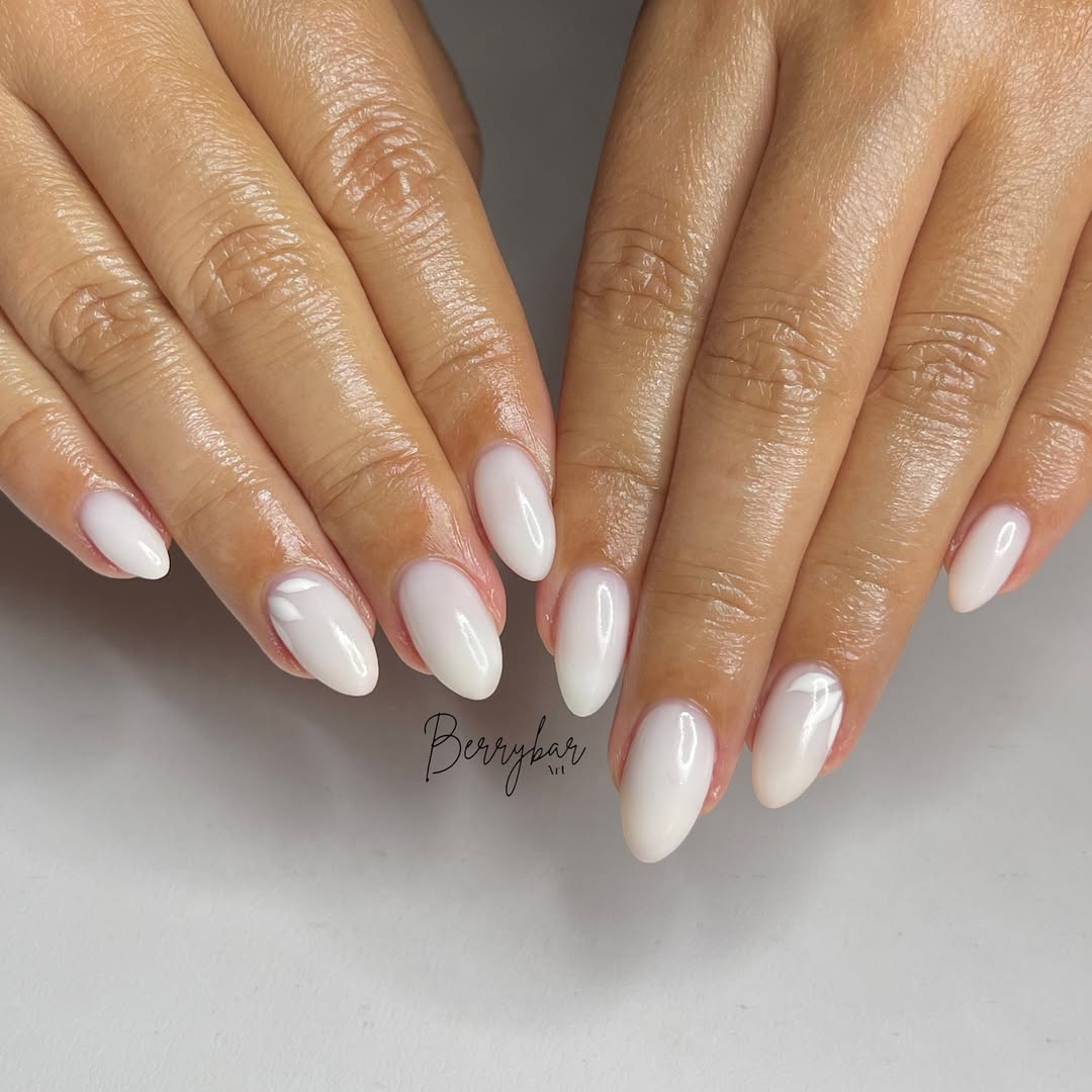 Підходять під будь-який тон шкіри: названо універсальні кольори манікюру