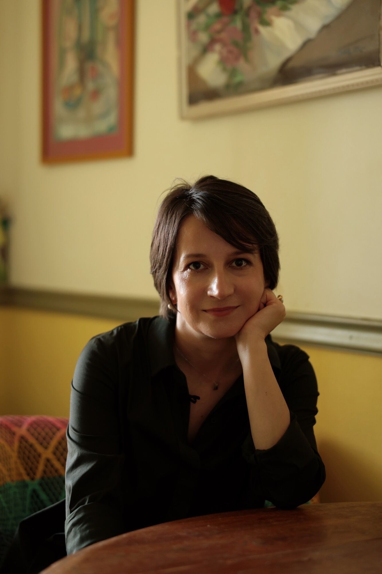 "Это все равно, что повесить российский флаг". Дочь Натальи Ворожбит не поселили в общежитие УКУ из-за ЛГБТ-смайлика: ответ университета