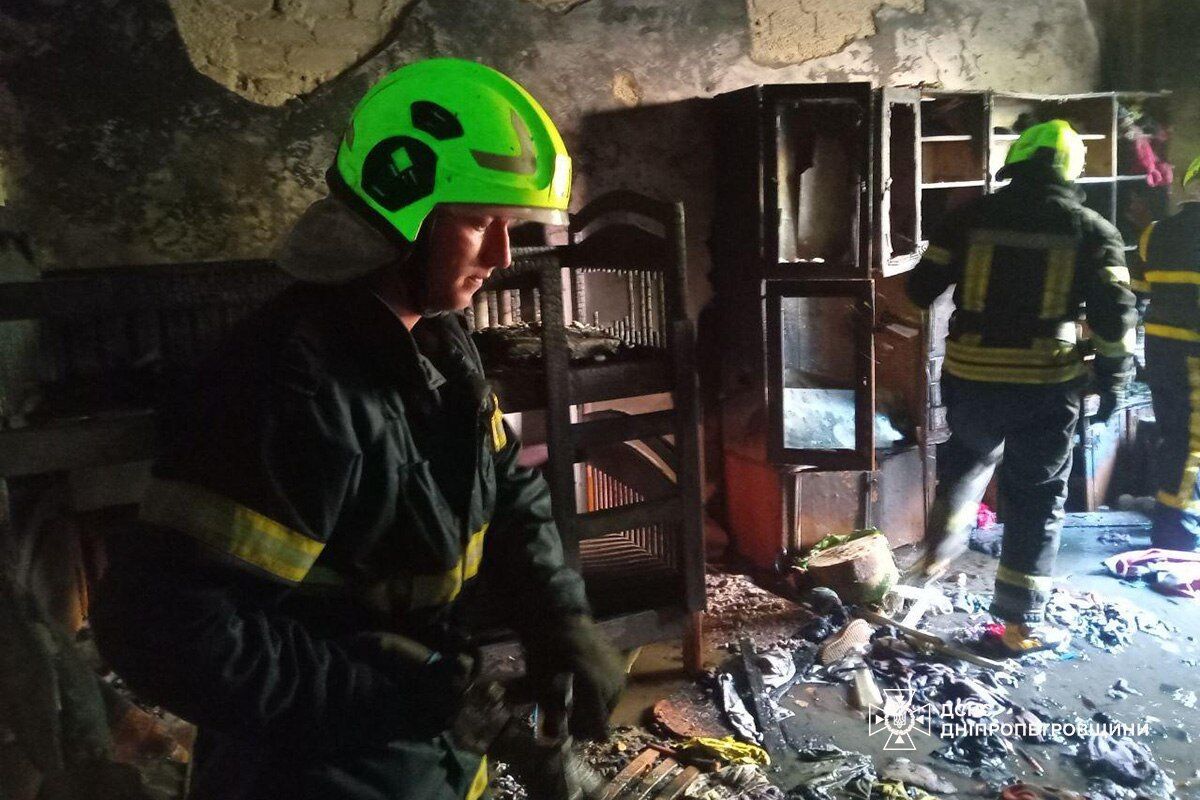 У Кривому Розі внаслідок пожежі загинуло двоє дітей, ще одна постраждала: усі подробиці трагедії. Фото