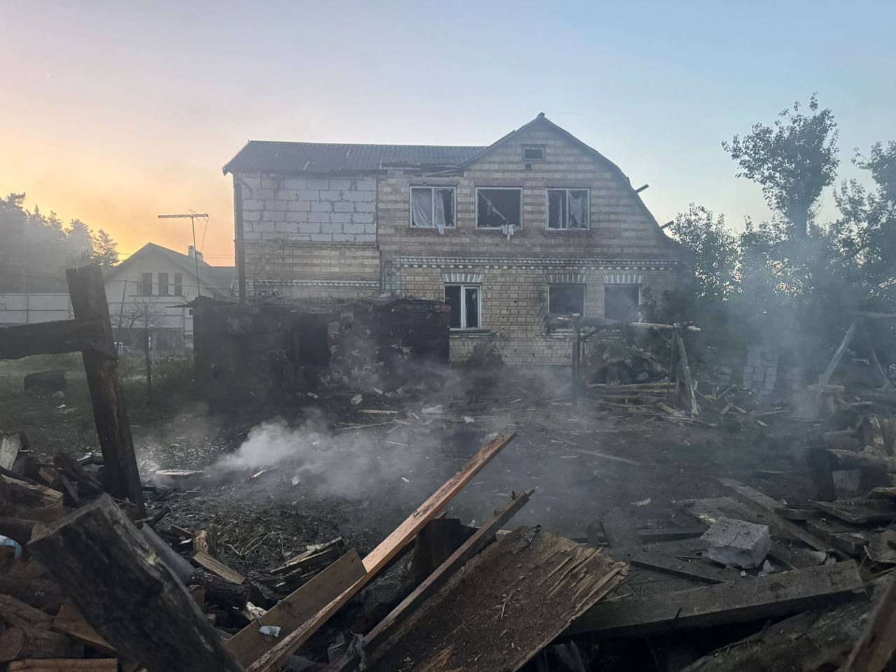 Україна була під масованою повітряною атакою: ворог запустив багато "Шахедів", балістику і ракети Х-101