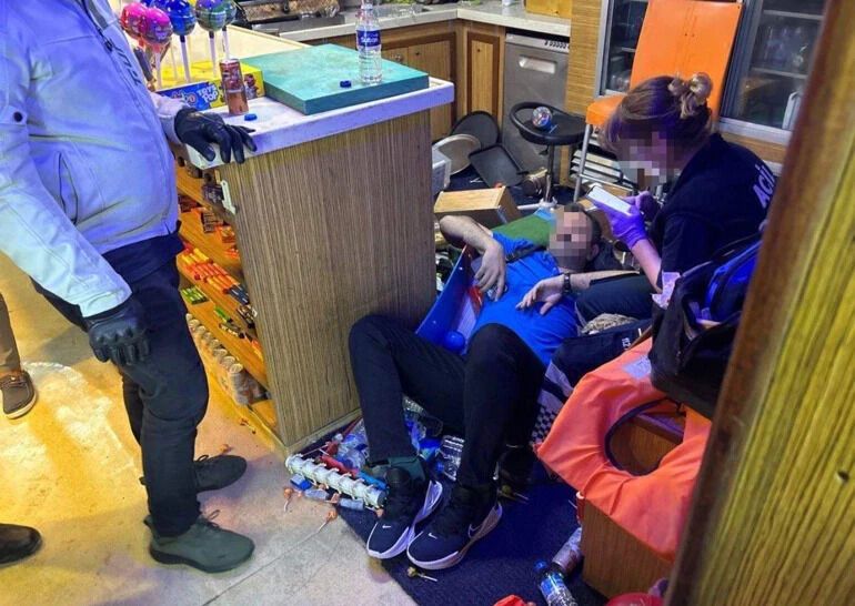 В Стамбуле столкнулись пассажирский корабль и сухогрузное судно: есть раненые. Видео