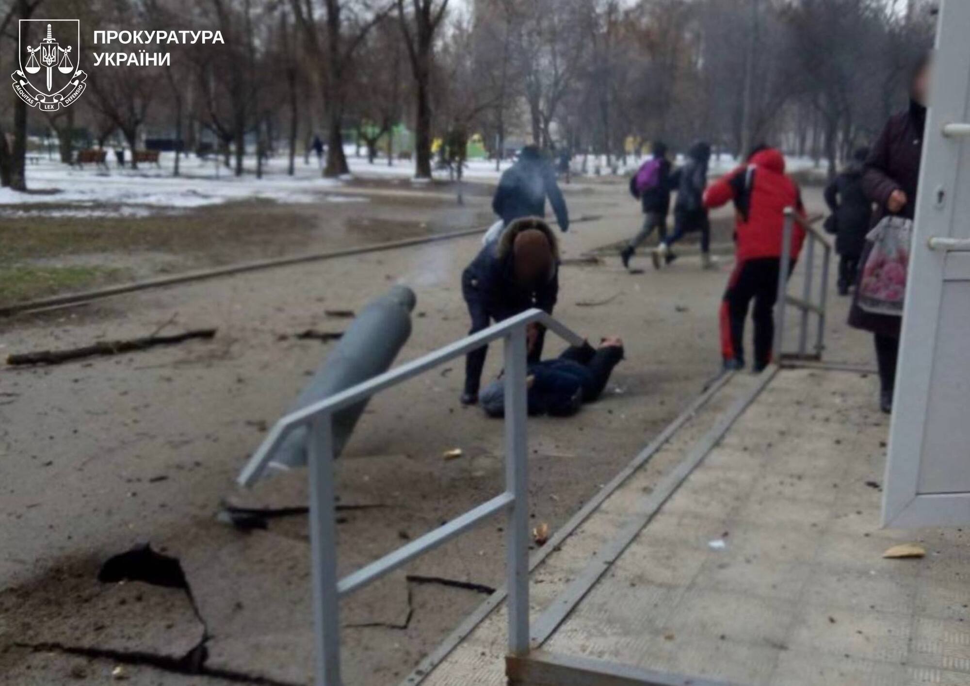 Загинули 8 мирних мешканців: справу про обстріл Харкова 28 лютого 2022 року передали до суду. Фото і відео