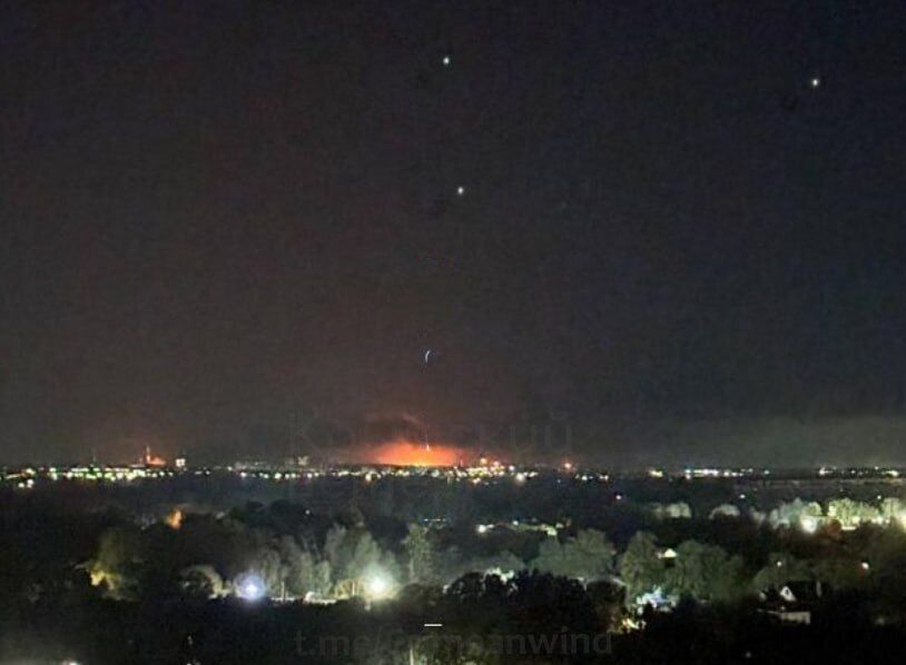 Под прицелом был не только Саратов: дроны атаковали Новокуйбышевский НПЗ. Фото и видео