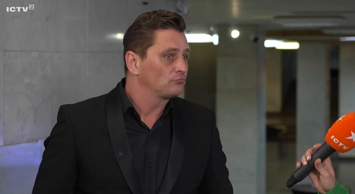 Украинский режиссер раскрыл, кто из отечественных актеров имеет самые большие гонорары: Вячеслав Довженко отреагировал