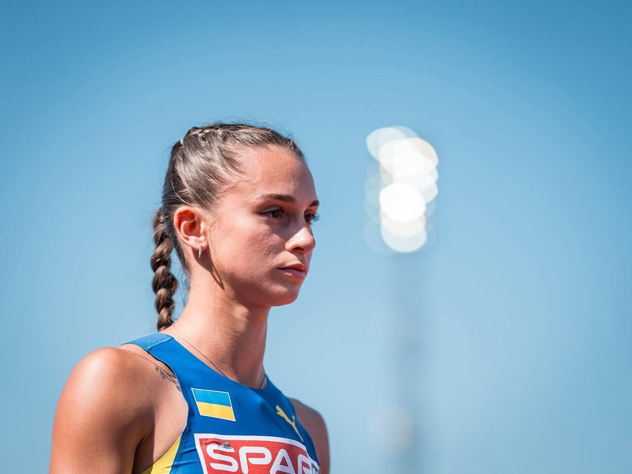 Чемпіонка України з легкої атлетики вразила красою, виклавши фото зі свого дня народження