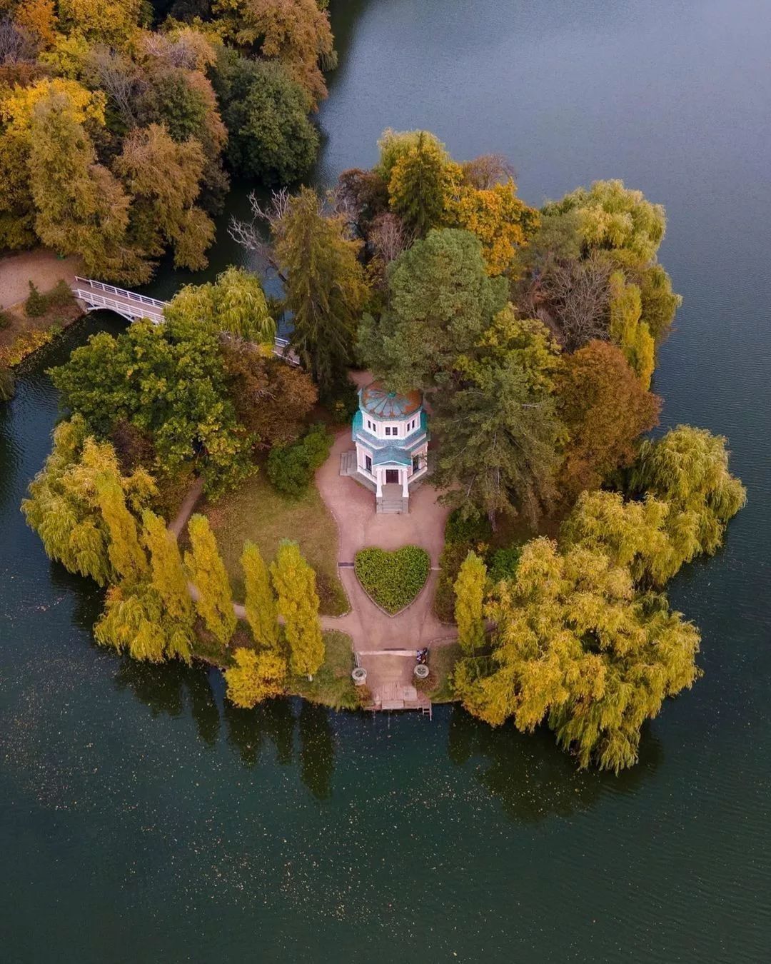 Самые красивые парки Украины