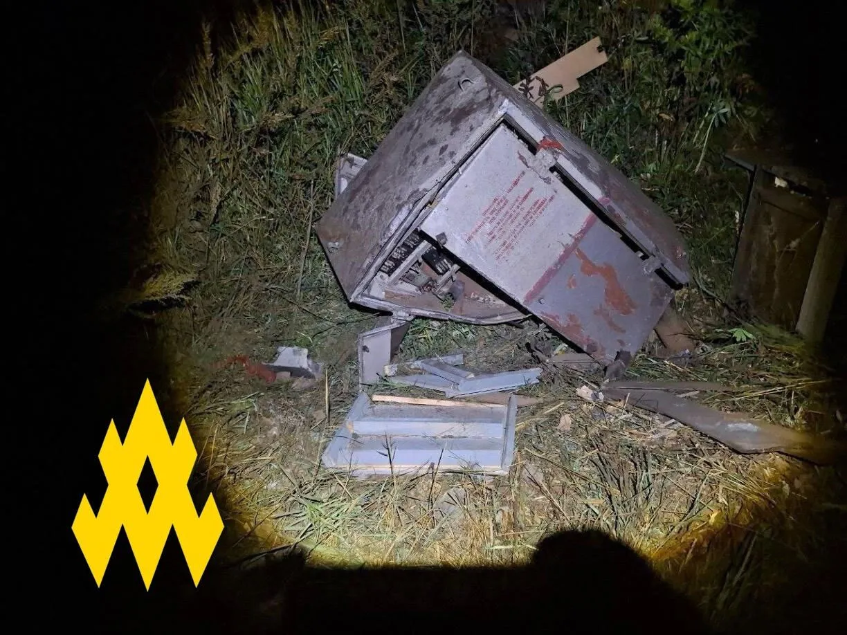 Агенти "Атеш" влаштували підрив залізниці у Смоленську: порушено логістику заводу, що виробляє ракети. Фото та відео
