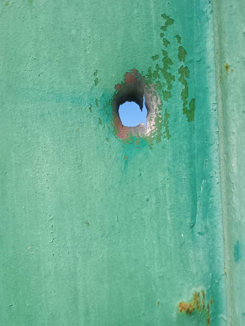 Ворог атакував Дніпропетровщину: пошкоджені будинки і газогін, є постраждалі. Фото