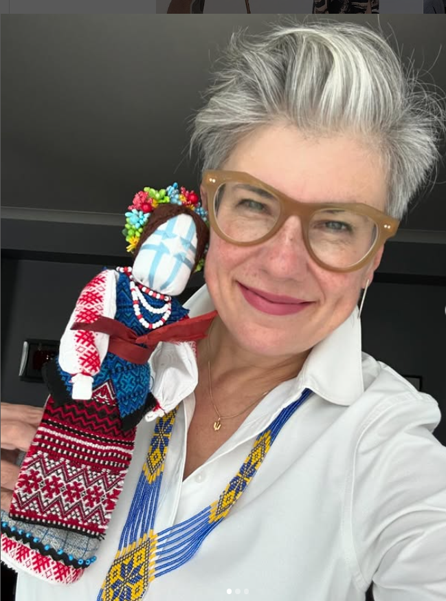 Чрезвычайный и полномочный посол Канады в Украине Наталка Цмоць: внучка руководителя окружного провода ОУН