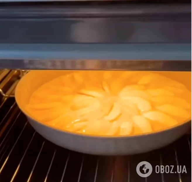 Ароматный яблочный пирог ''3 стакана'' с заливкой: рецепт самой вкусной и быстрой домашней выпечки