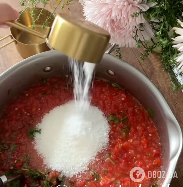 Самая простая аджика из 2 кг помидоров и 2 кг перца: рецепт закуски на зиму