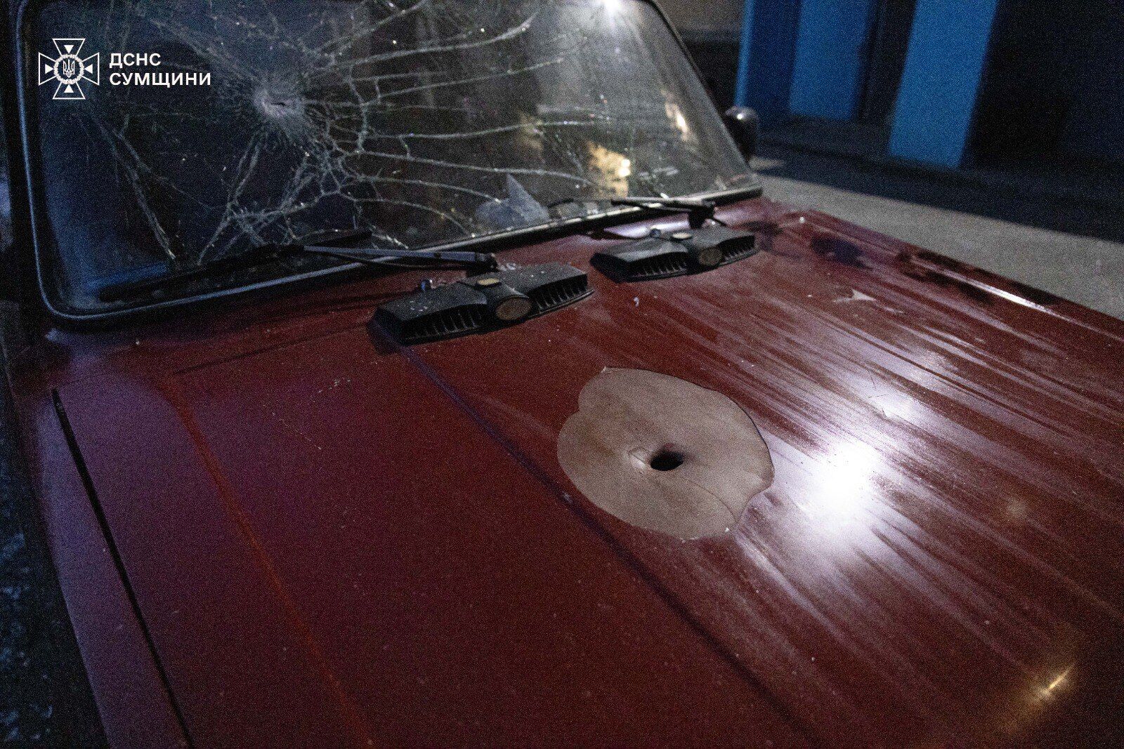 Оккупанты атаковали предприятие и учебное заведение в Сумах: произошел пожар, ранен мужчина. Фото