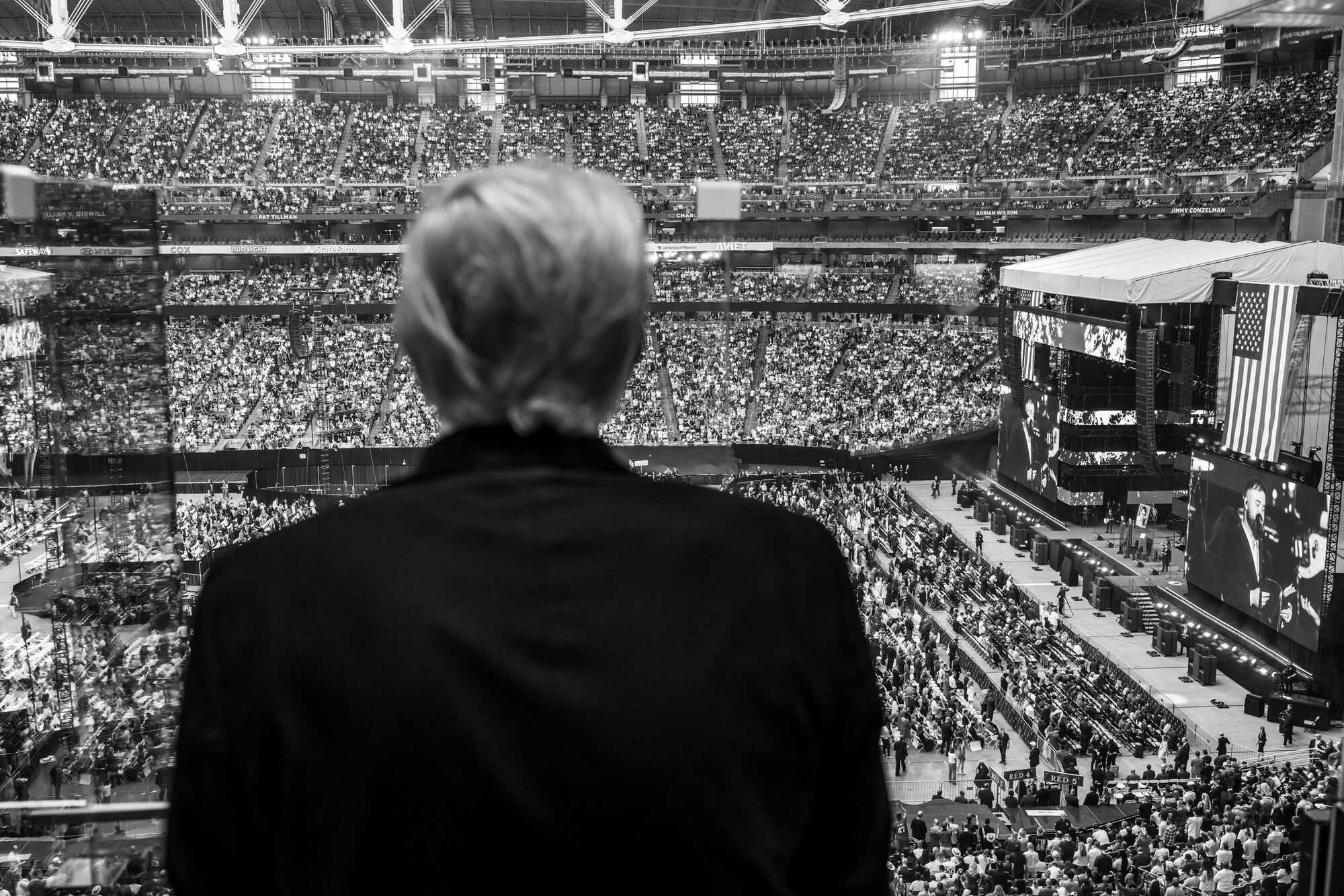 Трамп на похороні Чарлі Кірка озвучив його останню волю та пообіцяв її виконати: про що блогер просив президента