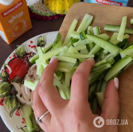 Вкусный белковый салат, который можно на ночь: не навредит фигуре