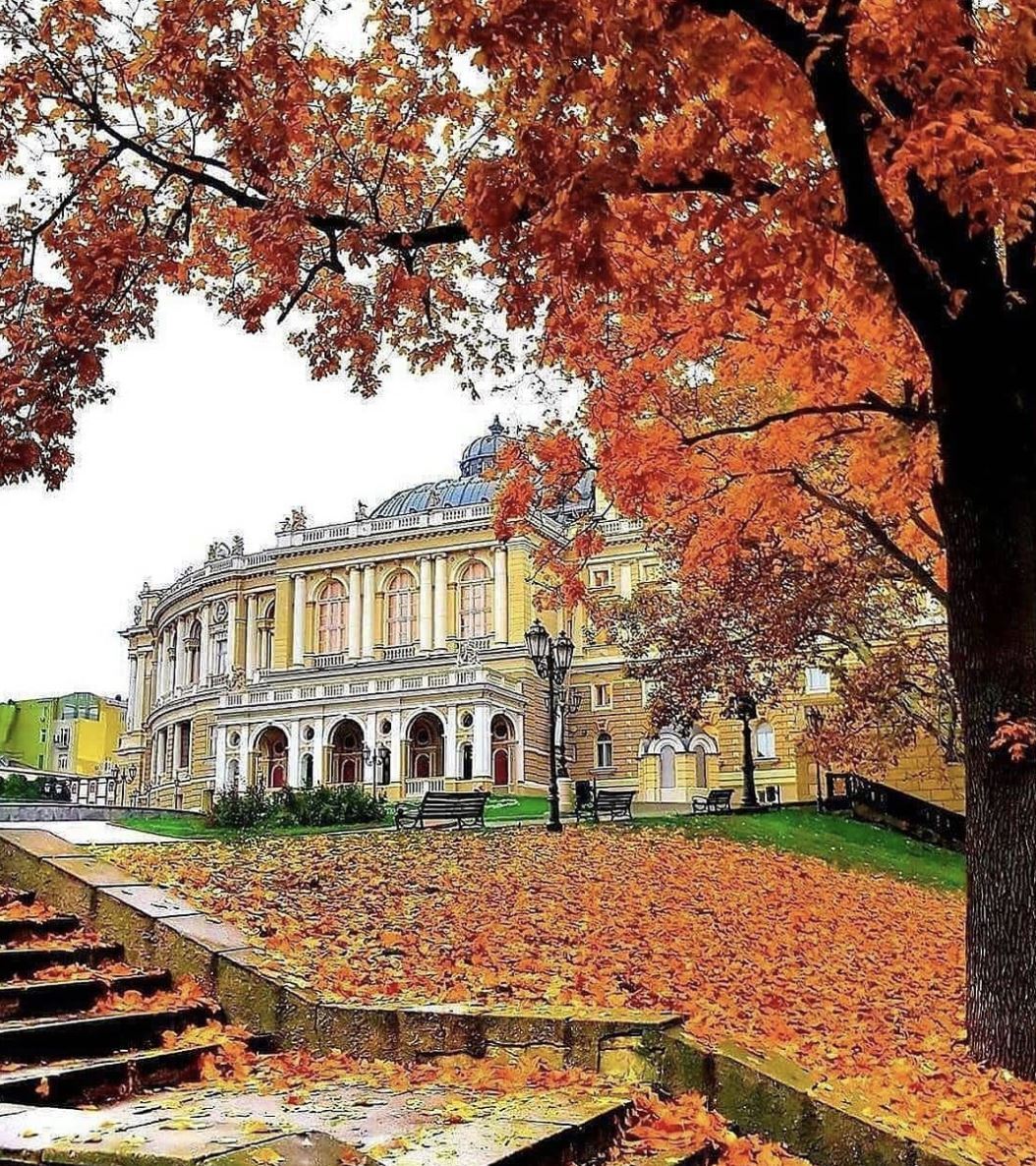 Куди поїхати на вихідні в Україні