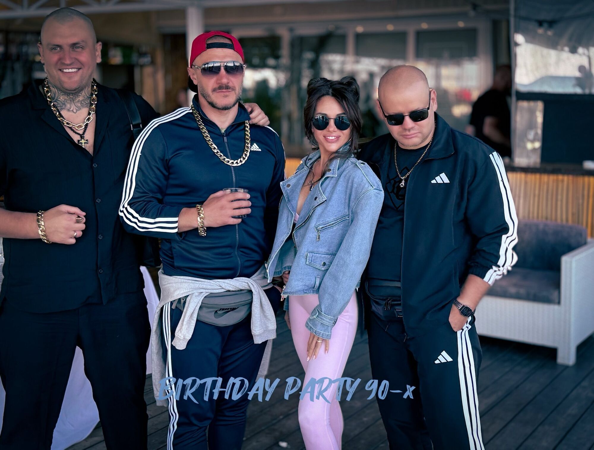 Скандальний ексзаступник генпрокурора засвітився на "бандитській" вечірці в стилі 90-х. Фото