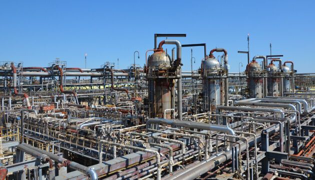 Українські дрони зупинили роботу заводу "Газпрому" в Астрахані – Reuters