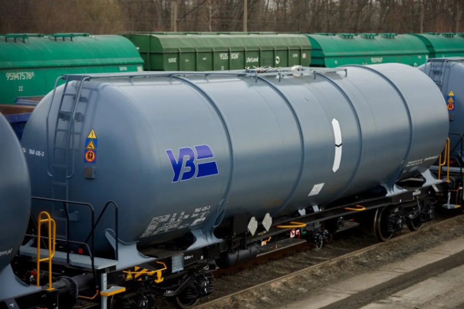 Украинский вагон-цистерна, который курсирует по евроколее