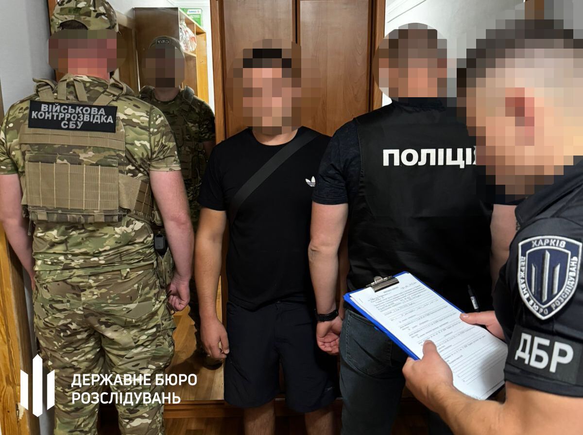 На Харьковщине разоблачили экс-правоохранителя, который зарабатывал на переправке уклонистов в Молдову. Фото
