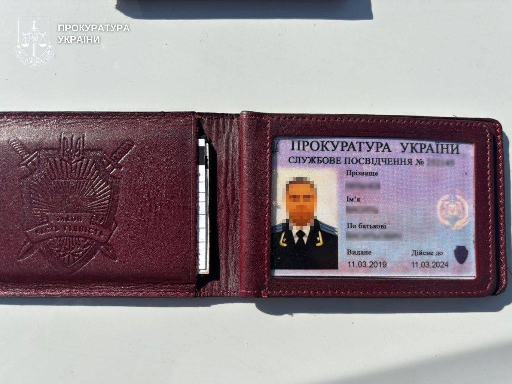 Организатор выдавал себя за прокурора: в Одесской области разоблачили новую схему переправки мужчин через госграницу. Фото