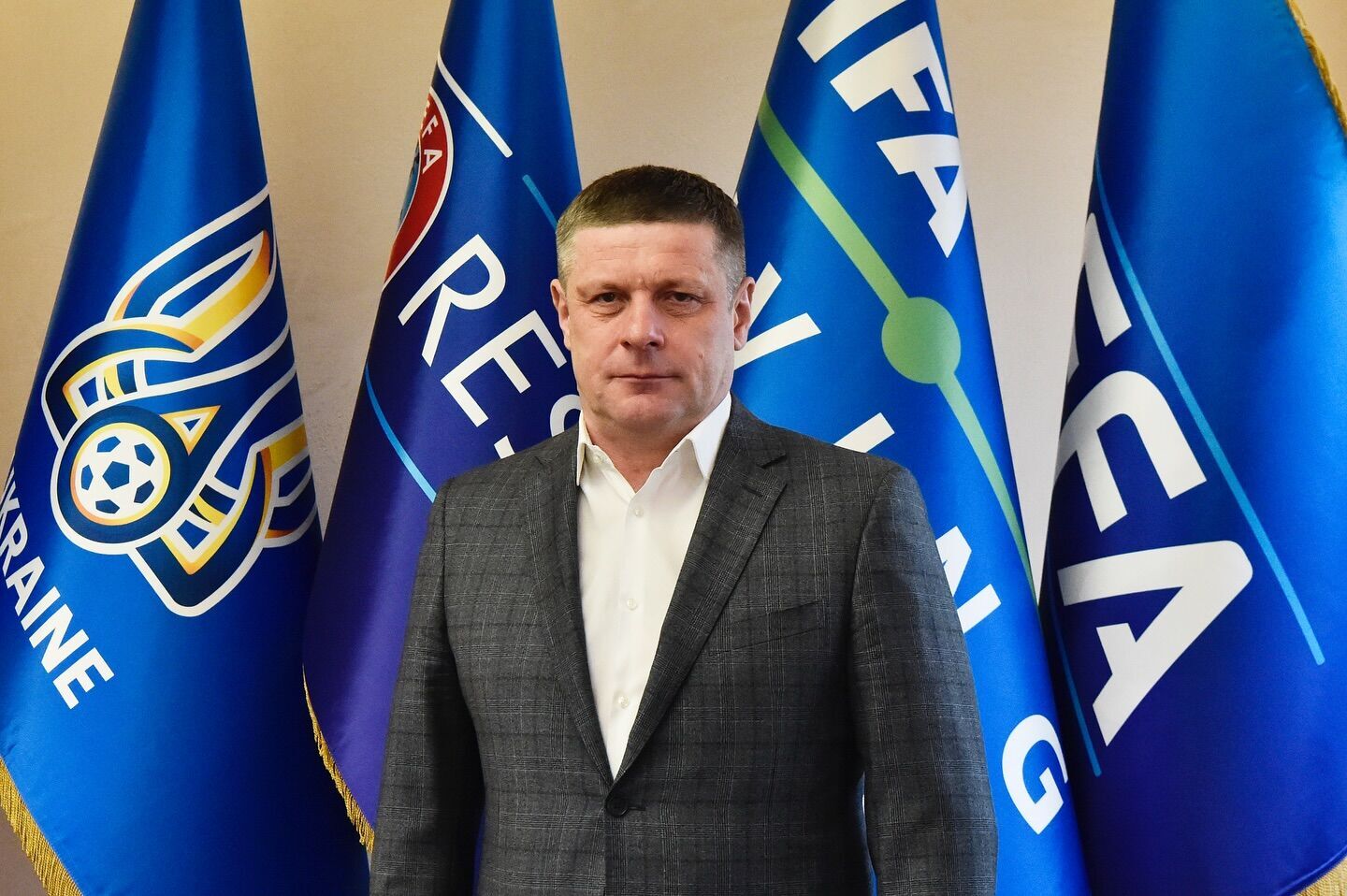 Легендарный капитан. СМИ назвали нового тренера сборной Украины по футболу вместо Реброва