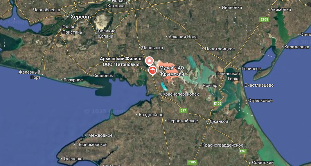 Ховають ППО в посадках: в "Атеш" розповіли, як окупанти намагаються захистити завод "Титан" у Криму