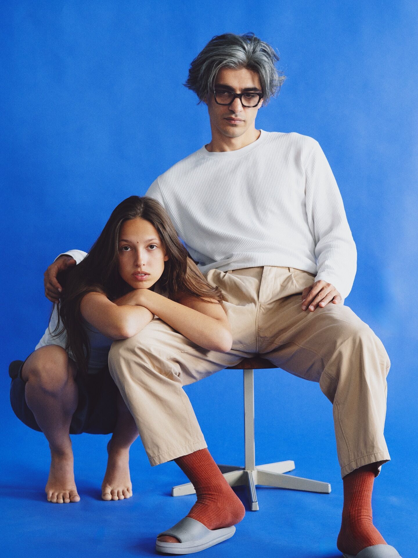 34-річний режисер закрутив роман із 18-річною українською співачкою і нарвався на хейт: їх назвали "дідом і внучкою"