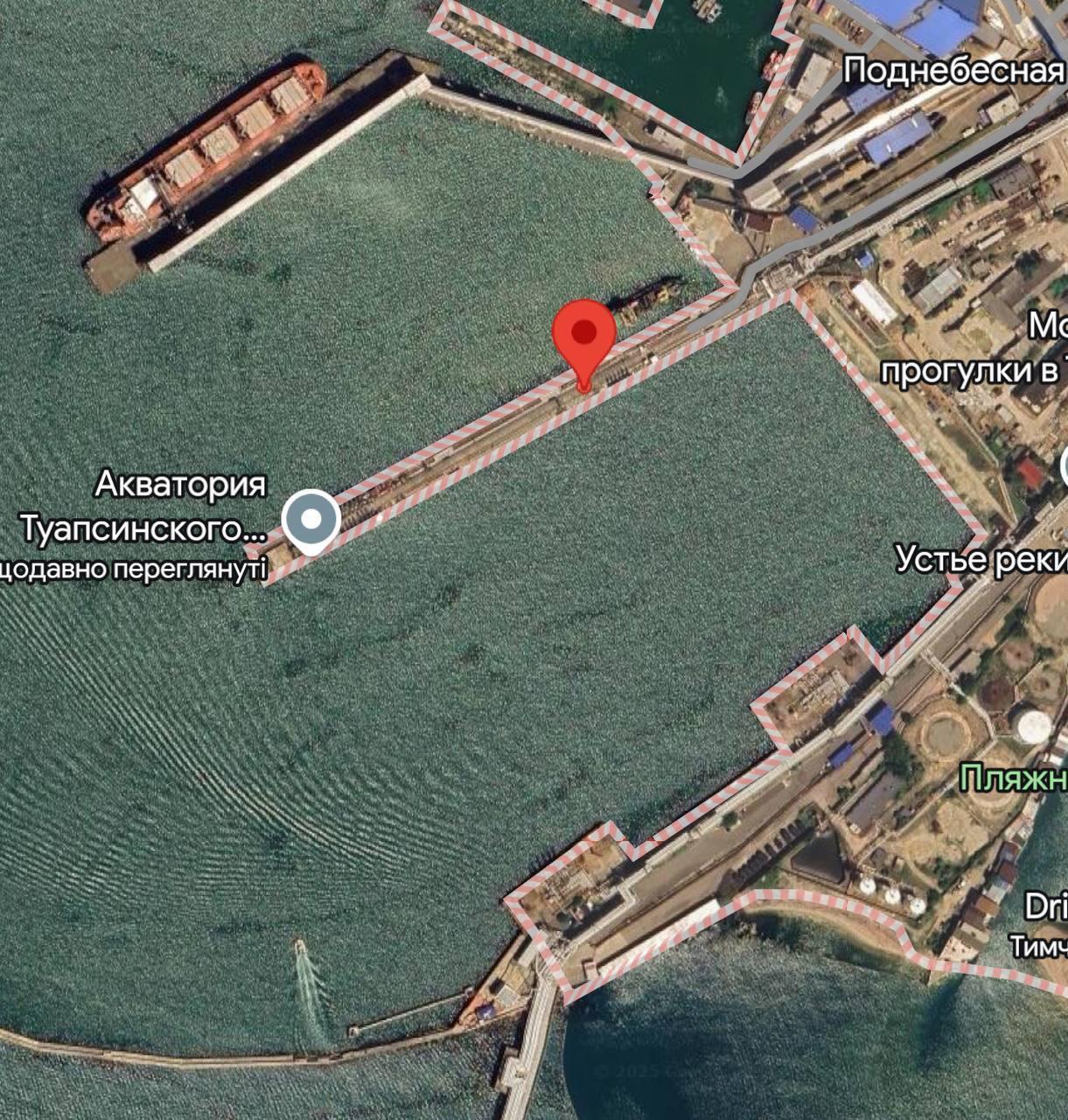 Морские дроны атаковали российский порт Туапсе: что известно. Фото и видео