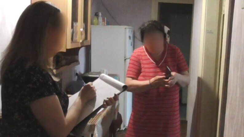 Оправдывала агрессию России: в Черкассах переселенку, которая распространяла пропагандистские посты, суд обязал читать патриотическую литературу