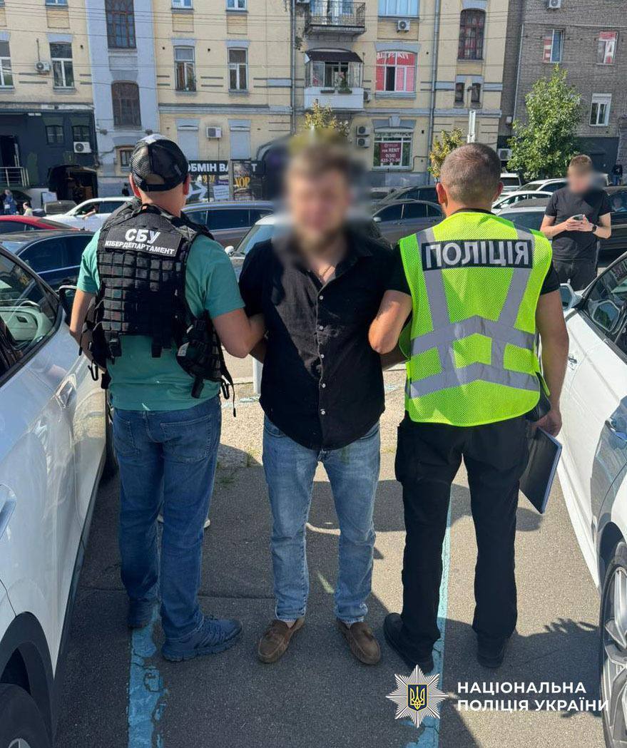 За $15 тис. зняв ухилянта з розшуку та працевлаштував заради броні: у Києві затримали зловмисника. Фото