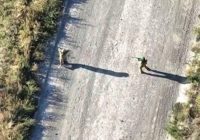 Под Покровском пограничники взяли в плен россиянина, которого отправили на штурмы после инсульта. Видео