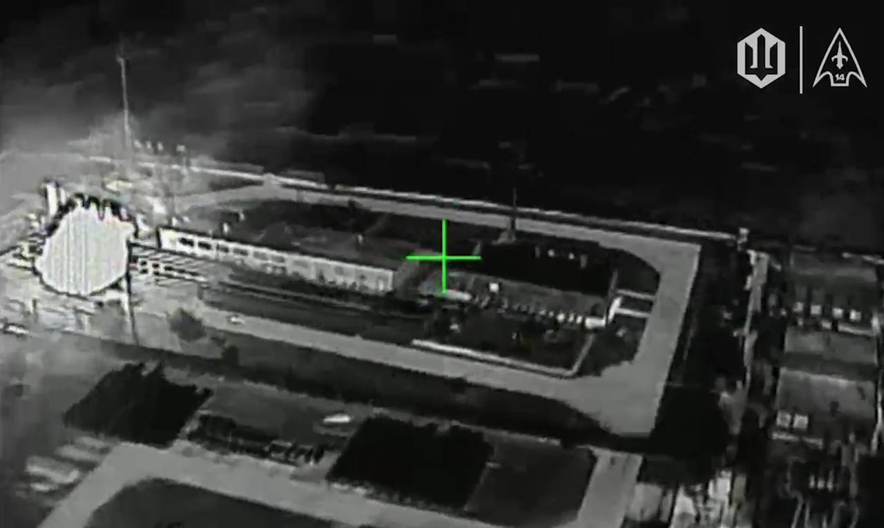 "Топливный бак пустеет": "Птицы Мадьяра" поразили три газораспределительные станции на оккупированной Луганщине. Фото