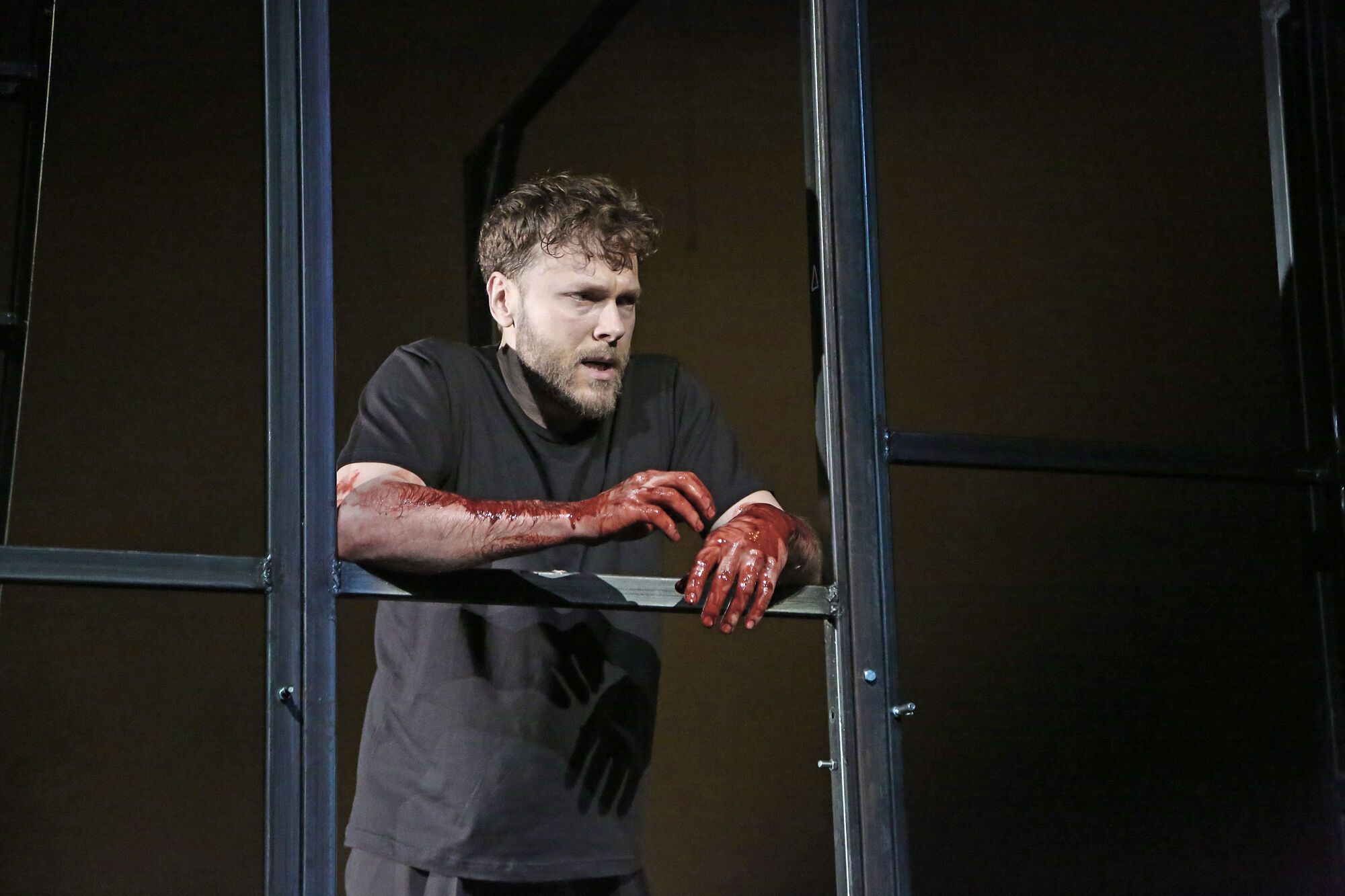 Плач земли, или Треугольник печали