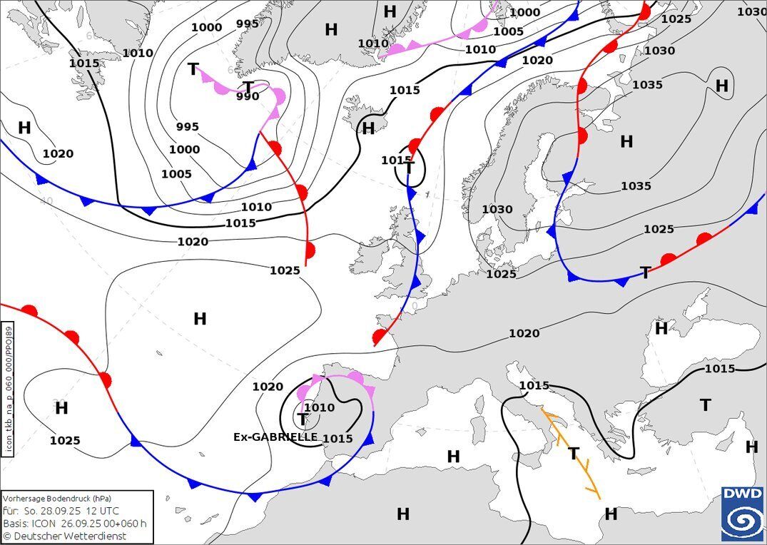 Холодні ночі та дощі: синоптикиня розповіла, якою буде погода в Україні на вихідних